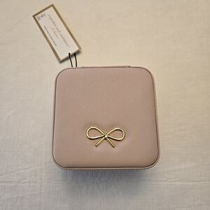 Cupcakes And Cashmere At Home Small Pink Jewelry Case With Gold Bow